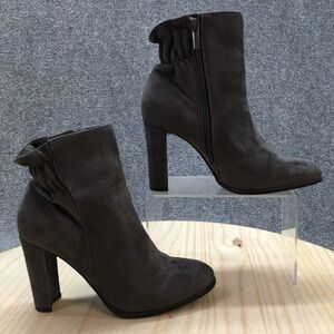 Elegant Black Ankle Boots Sz 7